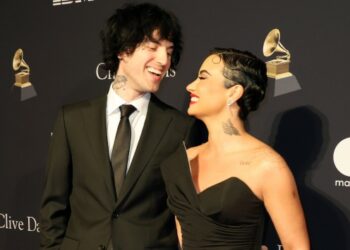 Demi Lovato se compromete con su novio Jordan «Jutes» tras un año de relación