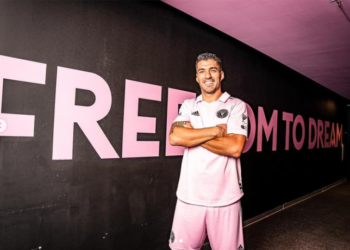 Luis Suárez preparara un megaproyecto con el cual busca revolucionar el fútbol uruguayo