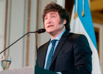 Javier Milei defiende un DNU y tacha a oposición de «sádicos»