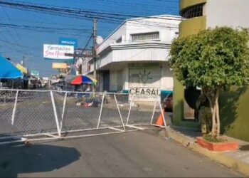 Por problemas pasionales un hombre mata a su esposa, a otro hombre, y luego se suicida en San Vicente
