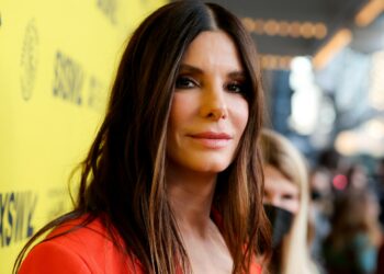 Sandra Bullock cumple la última voluntad de su fallecido novio Bryan Randall: ha vertido sus cenizas a un río