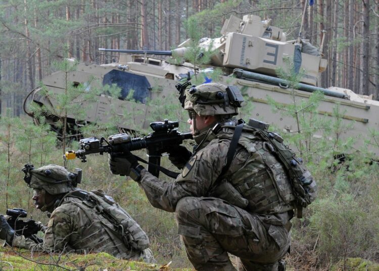 La OTAN inició sus mayores maniobras militares en décadas