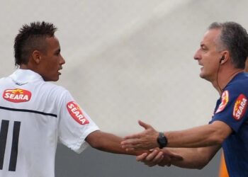 Neymar y Dorival Junior protagonizaron un polémico antecedente en el Santos que acabó con la destitución del nuevo entrenador de Brasil