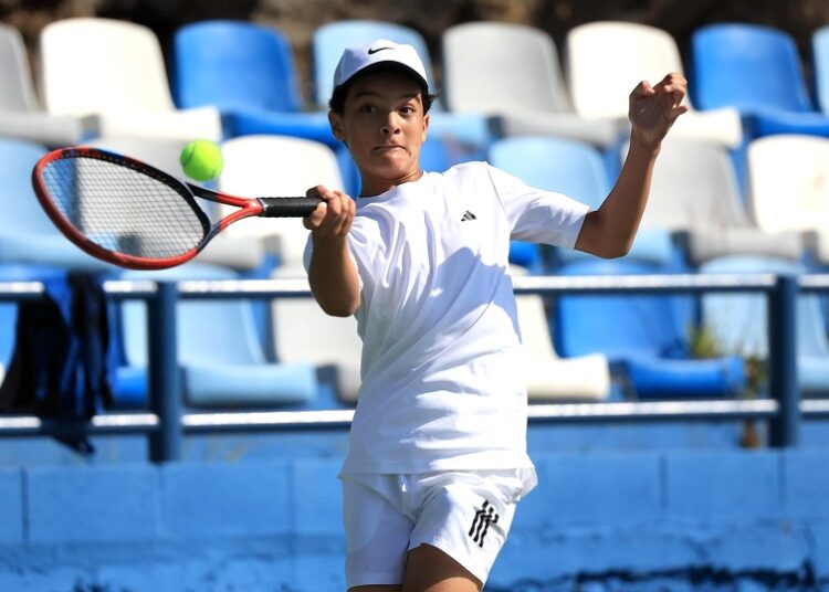 Mateo Gutiérrez, nueva generación del tenis salvadoreño