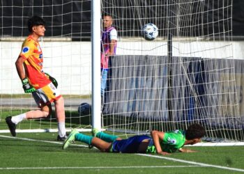 Santa Tecla aplasta a La Paz y San Miguel frena al líder en la LNF