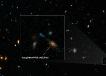 El telescopio Hubble resuelve el misterio de la explosión de radio rápida más lejana jamás detectada