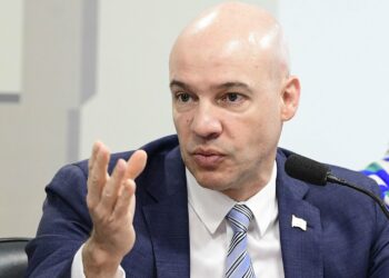 Lula destituyó al subdirector de inteligencia de Brasil señalado de obstrucción en una investigación por espionaje