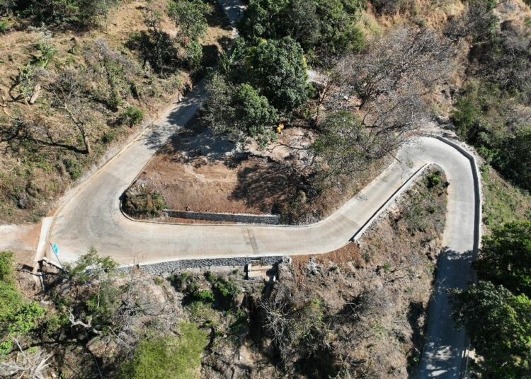 Gobierno recupera un kilómetro de calle rural de Zaragoza