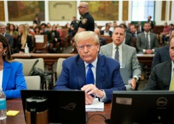 Donald Trump casi es expulsado de la Corte donde es imputado por caso de abuso sexual