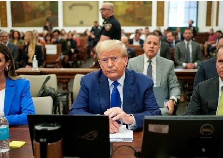 Donald Trump casi es expulsado de la Corte donde es imputado por caso de abuso sexual