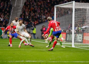 El Atletico de Madrid eliminó al Real Madrid en la Copa del Rey en un partido para el infarto