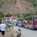 Los bloqueos de carreteras por los seguidores de Evo Morales ya generan desabastecimiento en Bolivia