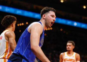Luka Doncic hizo historia y rompió varios récords de la NBA al anotar 73 puntos en la victoria de Mavericks ante Atlanta Hawks