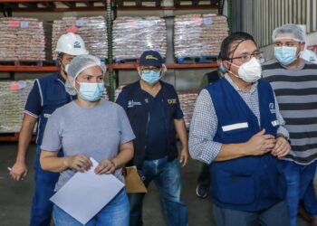 Defensoría del Consumidor inspeccionó precios en distribuidores de productos de la canasta básica