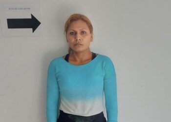 Detienen en Ahuachapán a principal marera encargada de recoger dinero de la extorsión