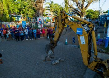 DOM inicia reconstrucción de calles urbanas en San Dionisio, Usulután