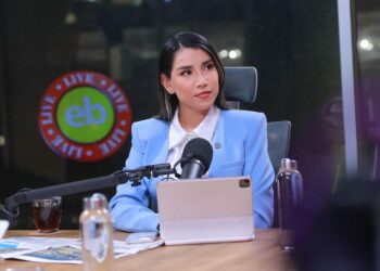 Dania González: “Oposición es cínica al pedir voto a la diáspora luego de rechazar ley de sufragio en el exterior”