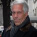 Nuevos documentos del caso Jeffrey Epstein revelan detalles de cómo usaba contactos para abusar de menores