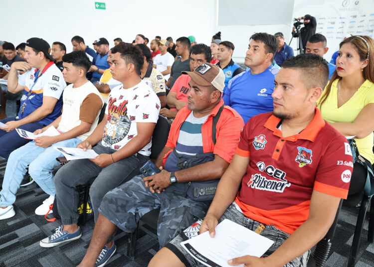 La Liga de Fútbol Playa en su cuarta edición llegará a todo el país