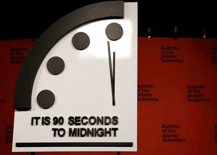 El Reloj del Juicio Final permanece en el punto más cercano al ‘apocalipsis’