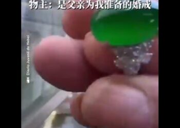 VIDEO | De forma accidental un hombre deja caer al desagüe un anillo de $140 mil