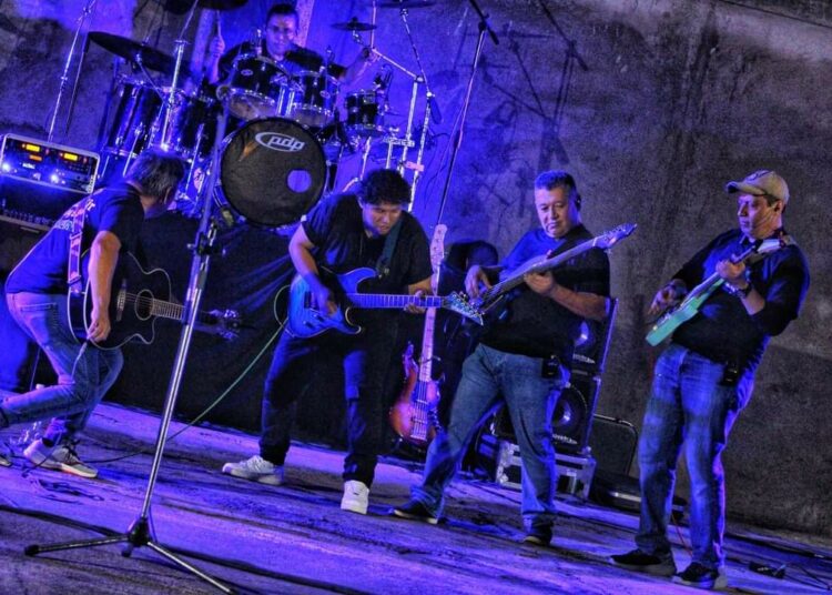 La metamorfosis de la banda de rock cristiano Hosanna Kir vuelve a El Salvador próximo 6 de enero
