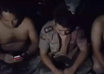 Ecuador: coches bomba, policías secuestrados y amenazas al presidente desde las prisiones