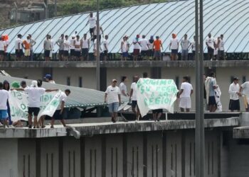 Ecuador expulsará del país a los 3.200 presos extranjeros