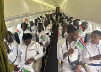 (VIDEO) El vuelo de la selección de fútbol de Gambia a la Copa África que casi termina en tragedia