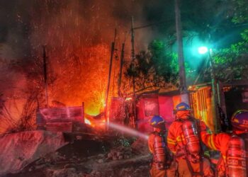 Incendio destruye una vivienda en comunidad Nueva Esperanza, de San Marcos