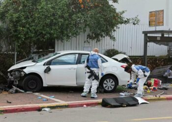 Una mujer muere atropellada y 10 personas resultan heridas en un atentado en Israel