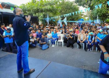 Ernesto Castro: «En 2024 deben decidir si regresar a como vivíamos antes de 2019 o continuar con las transformaciones»»