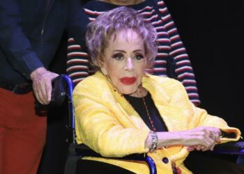 Silvia Pinal se encuentra delicada de salud