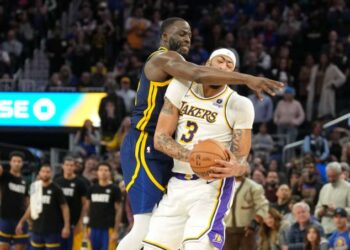 Nueva agresión de Draymond Green tras la dura sanción que recibió en la NBA