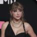 Taylor Swift busca demandar a sitio web para adultos por imágenes falsas, generadas por IA