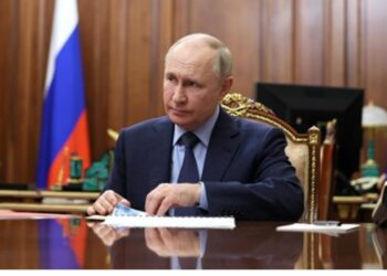 Putin es registrado como candidato para elecciones de marzo