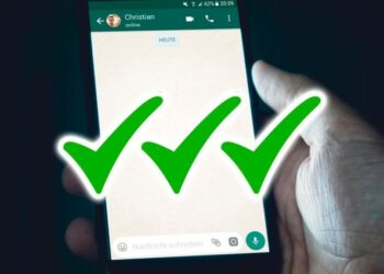 WhatsApp tendría un nuevo check azul que alertaría capturas de pantalla