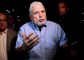 Panamá niega salvoconducto al expresidente Martinelli, quien busca salir a Nicaragua