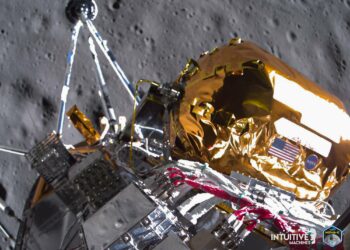El módulo lunar Odysseus logra enviar más imágenes a pesar de su accidente