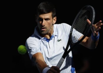 Revelaron la “enfermedad secreta” que sufrió Djokovic durante la dura derrota ante Sinner en el Abierto de Australia