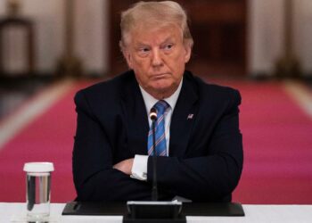 Corte Suprema de EEUU escuchará argumentos sobre elegibilidad de Trump para poder postular a la presidencia