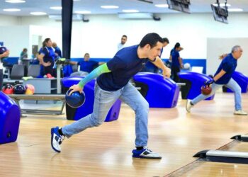 Rudy Quintanilla lidera el Torneo Abierto con Hándicap de bowling