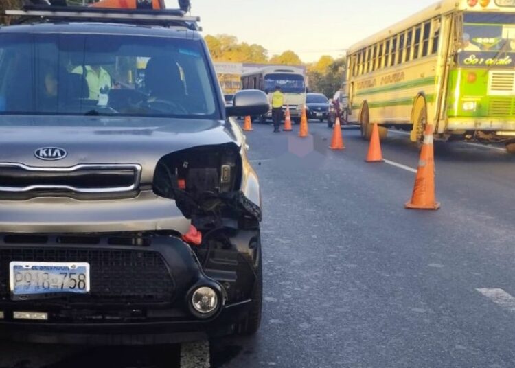 Peatón muere atropellado en Sonsonate