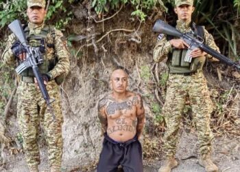 Capturan a pandillero que fue deportado de Estados Unidos
