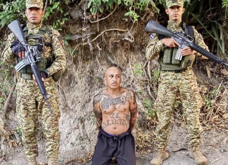 Capturan a pandillero que fue deportado de Estados Unidos