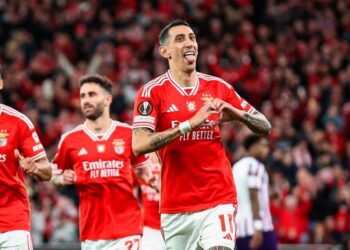 De la mano de Dí María, Benfica vence 2-1 a Toulouse