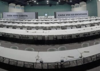 Instalan 300 mesas para inicio de escrutinio de elección de diputados