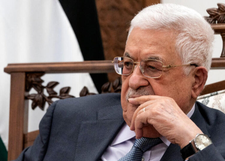 El presidente de la Autoridad Palestina Mahmud Abbas insta a Hamás a cerrar un acuerdo con Israel