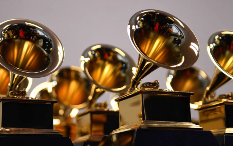 ¿Quiénes son los artistas que más premios Grammy han ganado en la historia?