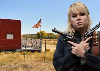 Comenzó el juicio contra la armera de “Rust” por la muerte de Halyna Hutchins durante la grabación en 2021